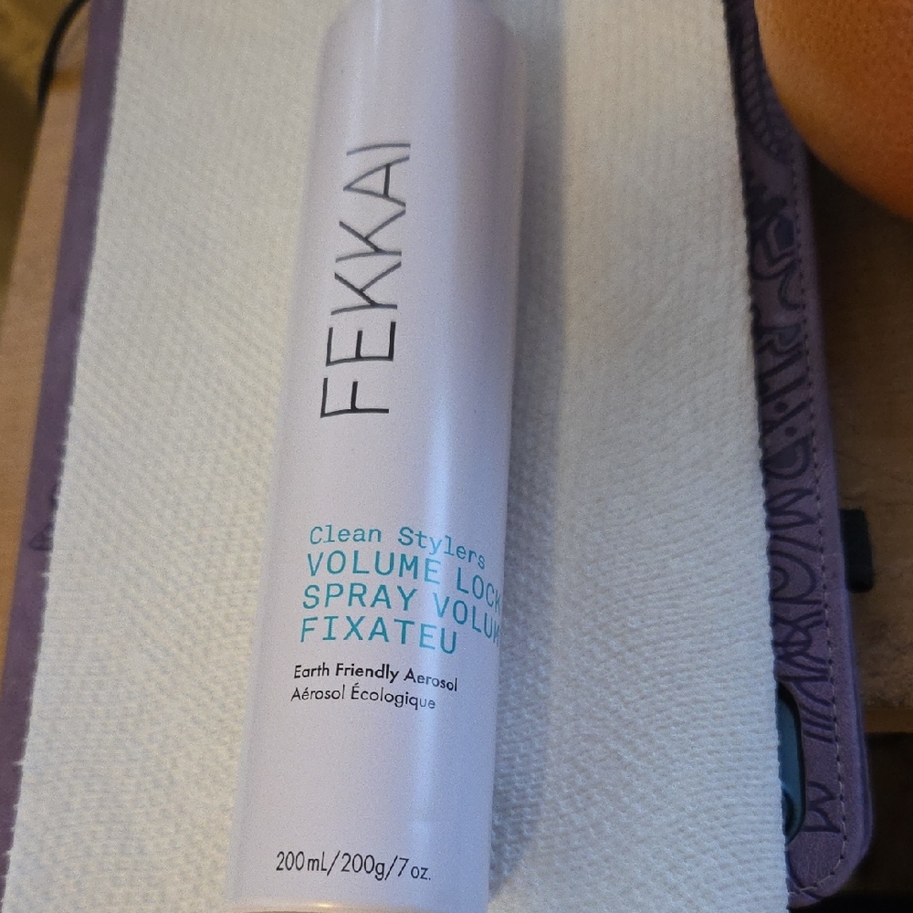 FEKKAI White Volume Lock Hairspray - Clean Style